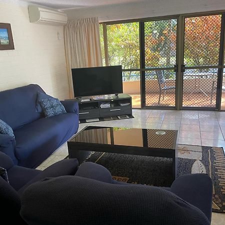 Placid Waters Holiday Apartments Bongaree Екстер'єр фото