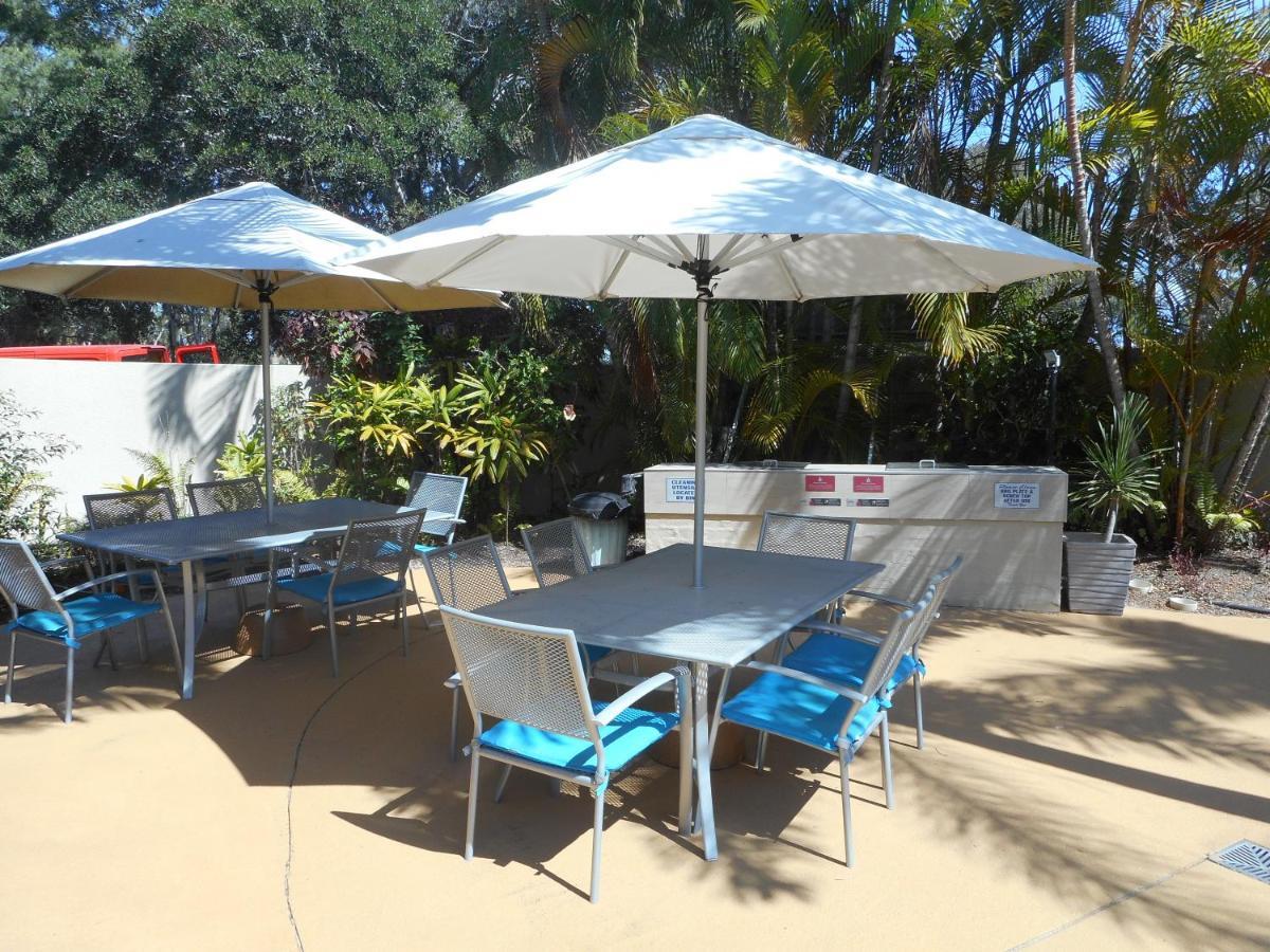 Placid Waters Holiday Apartments Bongaree Екстер'єр фото